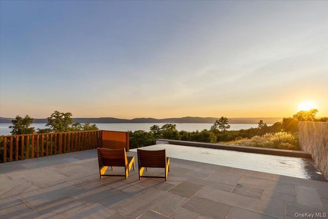 15 Finney Farm Road, Croton-on-hudson, NY 10520