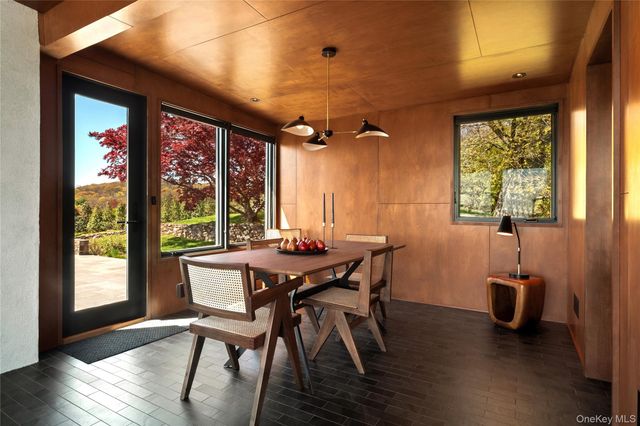 15 Finney Farm Road, Croton-on-hudson, NY 10520