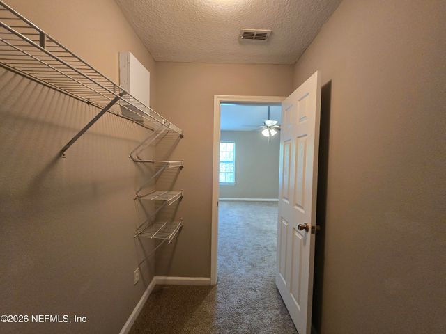 575 OAKLEAF PLANTATION Parkway 710, Orange Park, FL 32065