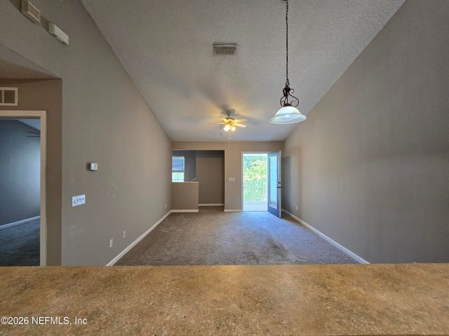 575 OAKLEAF PLANTATION Parkway 710, Orange Park, FL 32065