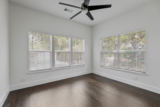 603 Crockett Street, Brenham, TX 77833