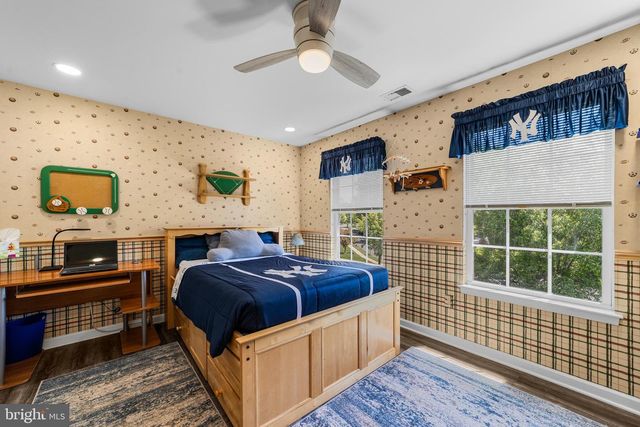52 SPRUCE MEADOWS DR, Monroe Township, NJ 08831