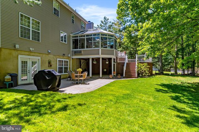 52 SPRUCE MEADOWS DR, Monroe Township, NJ 08831