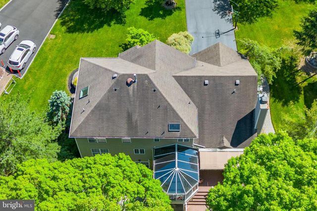 52 SPRUCE MEADOWS DR, Monroe Township, NJ 08831