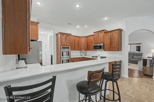7459 Featherston Cove, Olive Branch, MS 38654