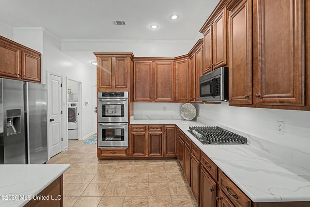 7459 Featherston Cove, Olive Branch, MS 38654