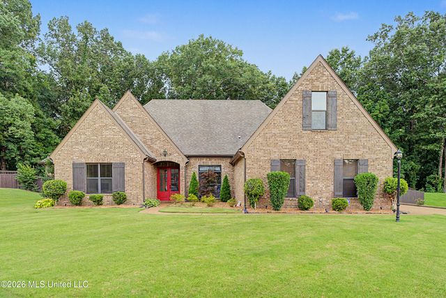 7459 Featherston Cove, Olive Branch, MS 38654