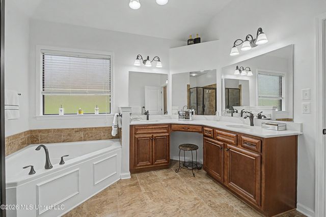 7459 Featherston Cove, Olive Branch, MS 38654