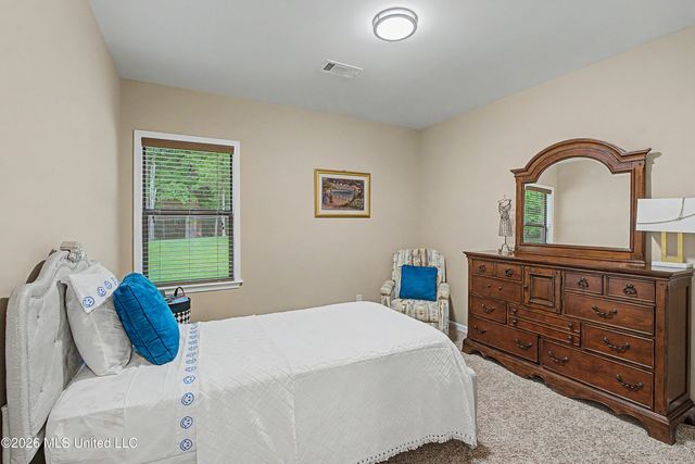 7459 Featherston Cove, Olive Branch, MS 38654