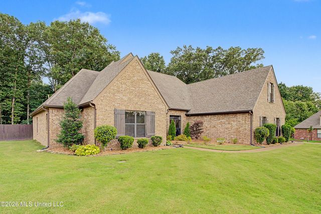 7459 Featherston Cove, Olive Branch, MS 38654