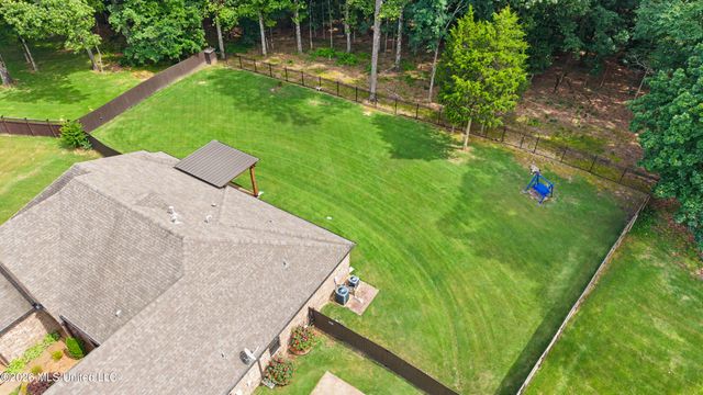 7459 Featherston Cove, Olive Branch, MS 38654