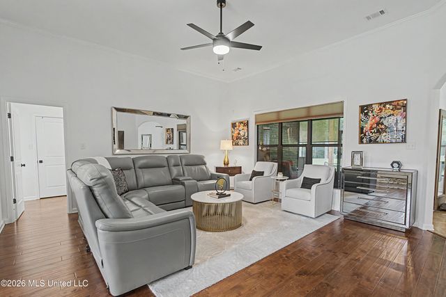 7459 Featherston Cove, Olive Branch, MS 38654