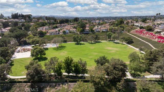 26665 Baronet, Mission Viejo, CA 92692