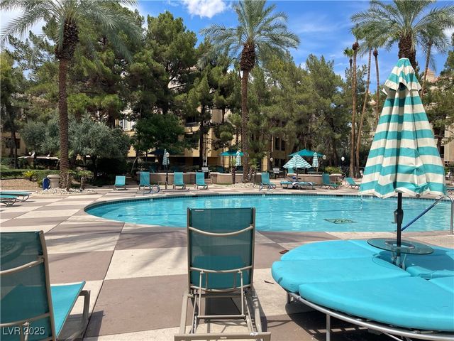 220 East Flamingo Road 227, Las Vegas, NV 89169