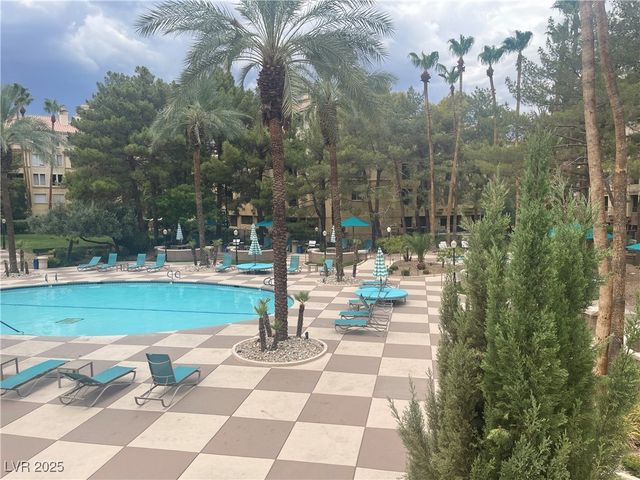 220 East Flamingo Road 227, Las Vegas, NV 89169