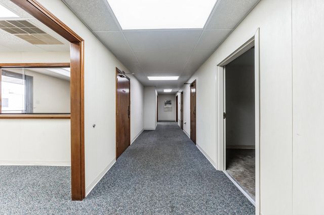 1611 Old Granger RD C, Taylor, TX 76574