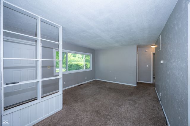 2809 Taxus Street, Anderson, IN 46011