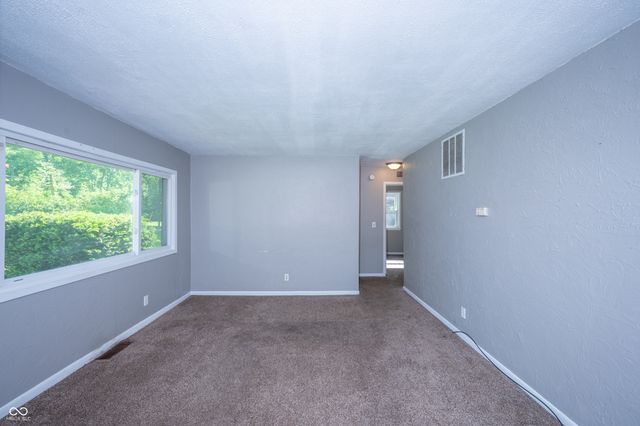 2809 Taxus Street, Anderson, IN 46011