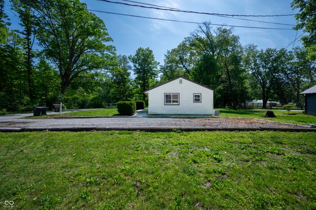 2809 Taxus Street, Anderson, IN 46011