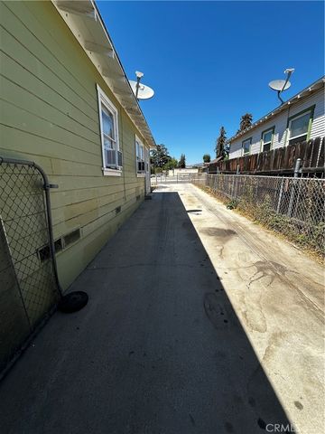 35163 Acacia Avenue, Yucaipa, CA 92399