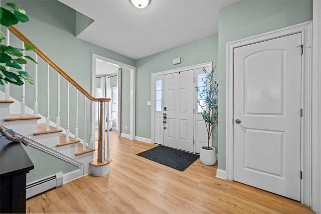 27 Whalen Drive, Montgomery, NY 12549