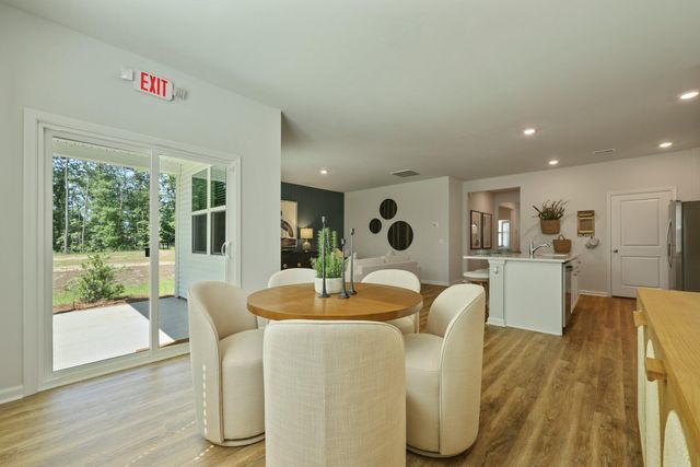 3988 Aberfeldy Lane, Ravenel, SC 29470