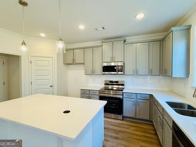 7267 Millbrae Walk, Flowery Branch, GA 30542