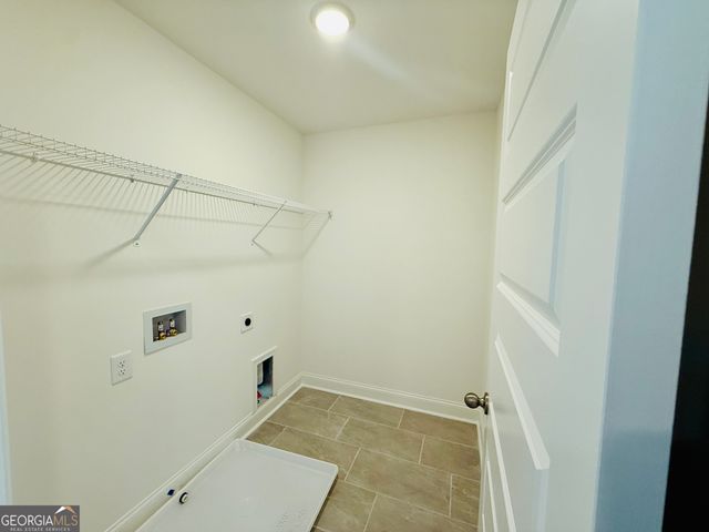 7267 Millbrae Walk, Flowery Branch, GA 30542