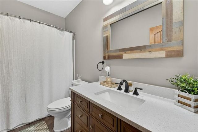 12301 E 78th Street, Kansas City, MO 64138