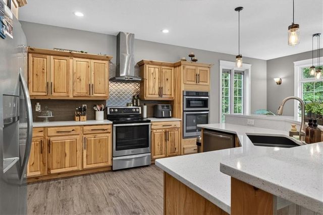 12301 E 78th Street, Kansas City, MO 64138