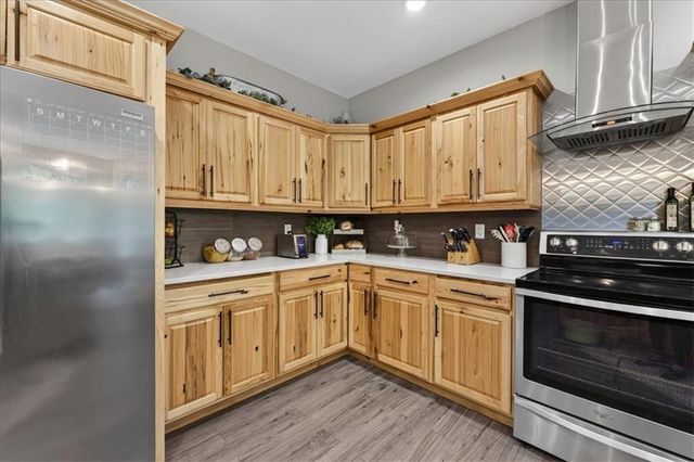 12301 E 78th Street, Kansas City, MO 64138