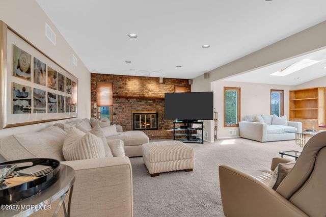 5 Winthrop Drive, Holmdel, NJ 07733