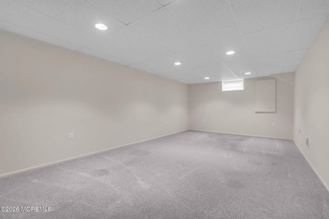 5 Winthrop Drive, Holmdel, NJ 07733