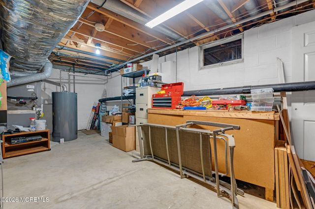 5 Winthrop Drive, Holmdel, NJ 07733