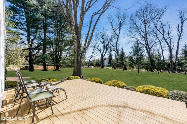 5 Winthrop Drive, Holmdel, NJ 07733