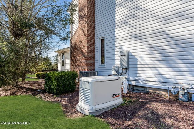 5 Winthrop Drive, Holmdel, NJ 07733