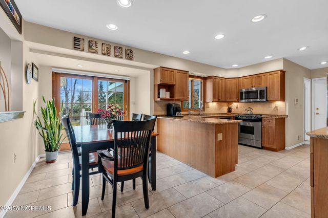 5 Winthrop Drive, Holmdel, NJ 07733