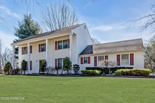 5 Winthrop Drive, Holmdel, NJ 07733