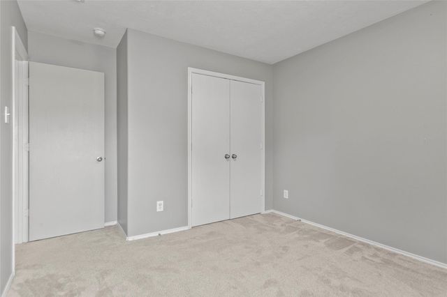 6 Thicket Grove Place, The Woodlands, TX 77385