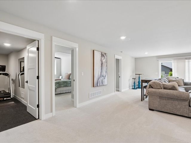 1227 Berkshire Lane, North Liberty, IA 52317