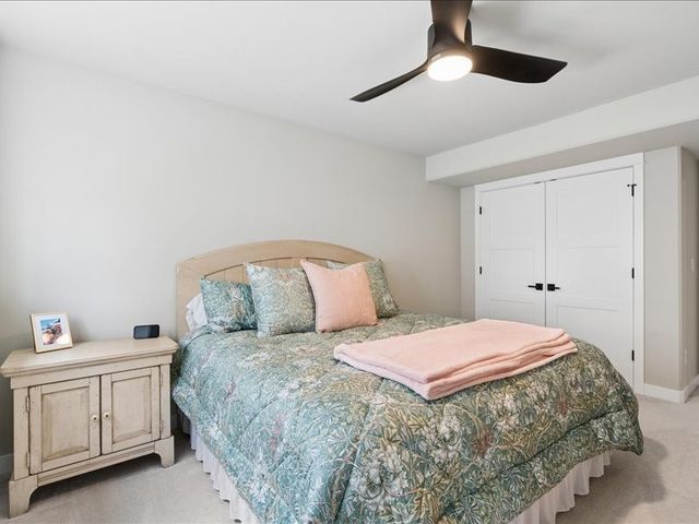 1227 Berkshire Lane, North Liberty, IA 52317