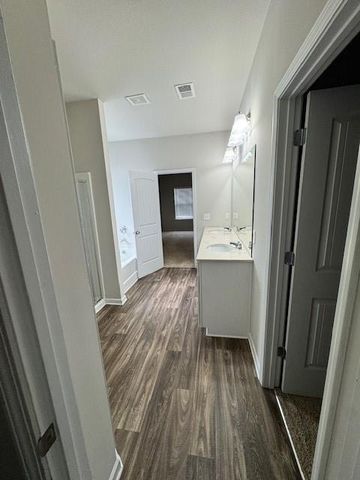 359 Holbrook Drive, Dallas, GA 30132