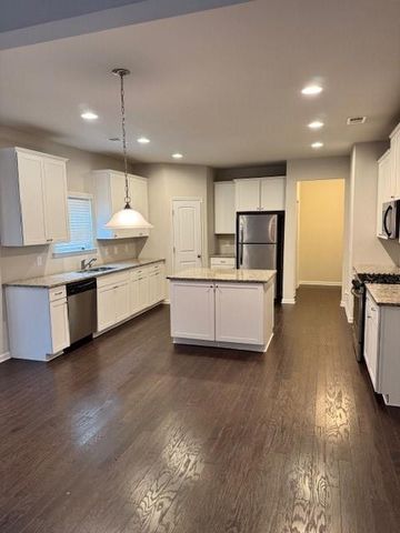 359 Holbrook Drive, Dallas, GA 30132