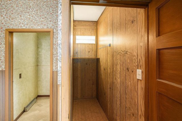 15 Lakeshore Drive, Manistee, MI 49660