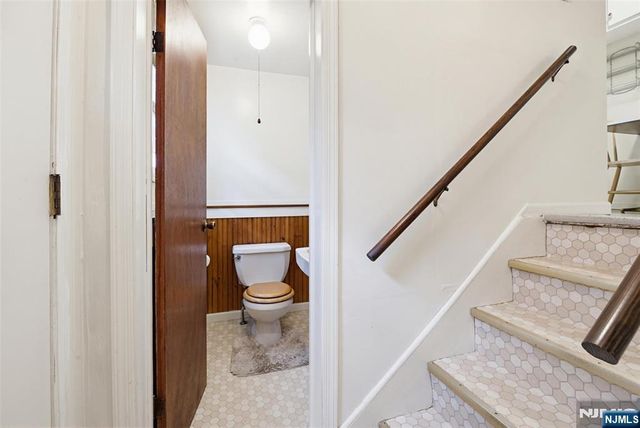 234 Ridgefield Avenue, Bogota, NJ 07603