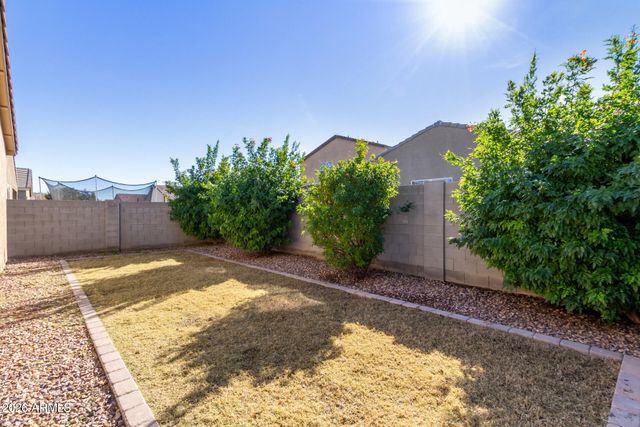 361 W NIKITA Drive, San Tan Valley, AZ 85140