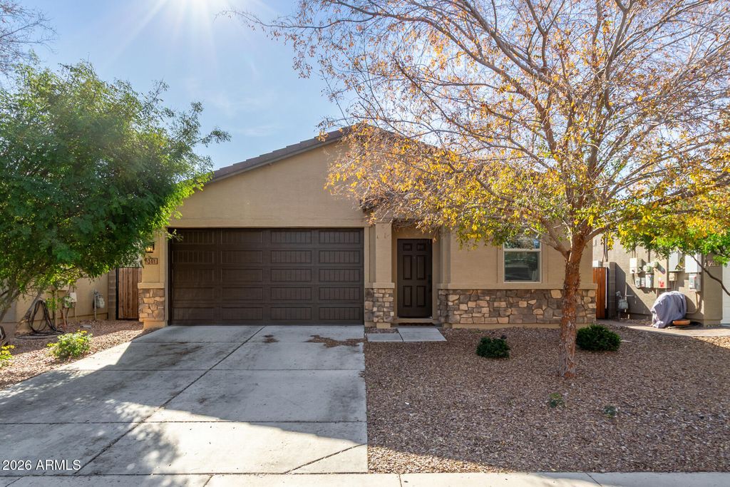 361 W NIKITA Drive, San Tan Valley, AZ 85140