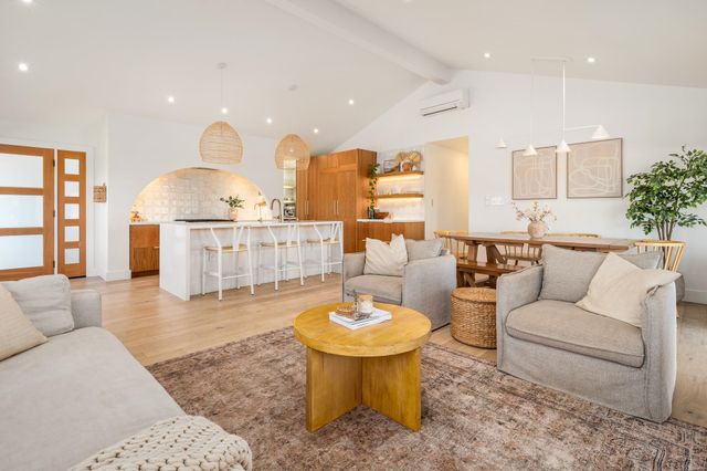 2040 Kanakanui Rd, Kihei, HI 96753