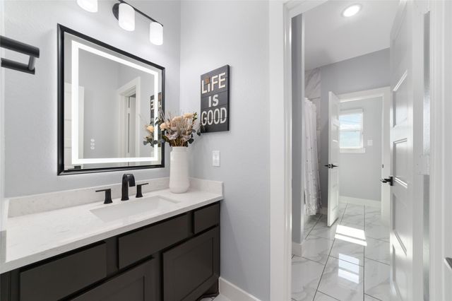 13702 Martingale Pointe Drive, Cypress, TX 77433