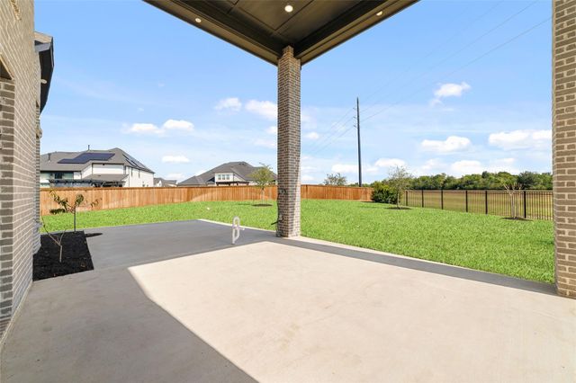13702 Martingale Pointe Drive, Cypress, TX 77433